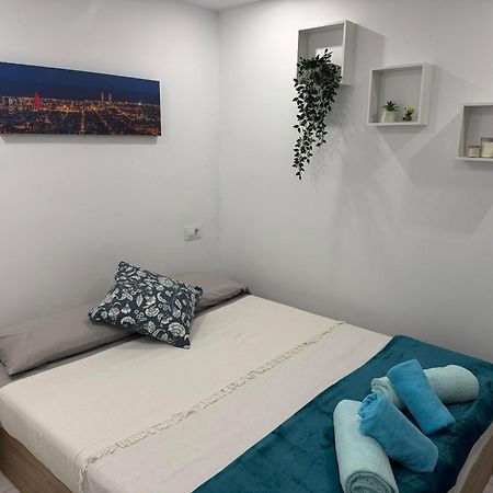 Heart Of Los Cristianos Modern Apartment Close To The Sea In Tenerife Eksteriør billede