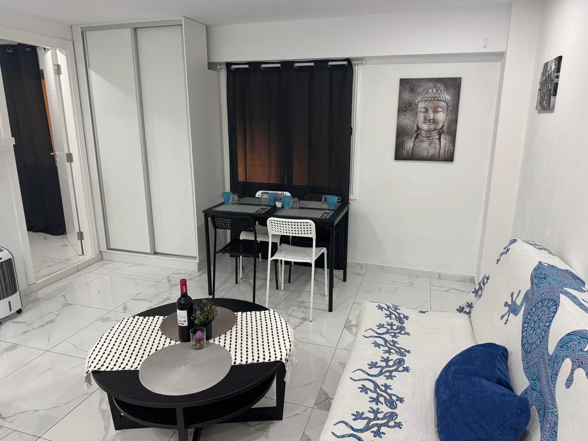 Heart Of Los Cristianos Modern Apartment Close To The Sea In Tenerife Eksteriør billede