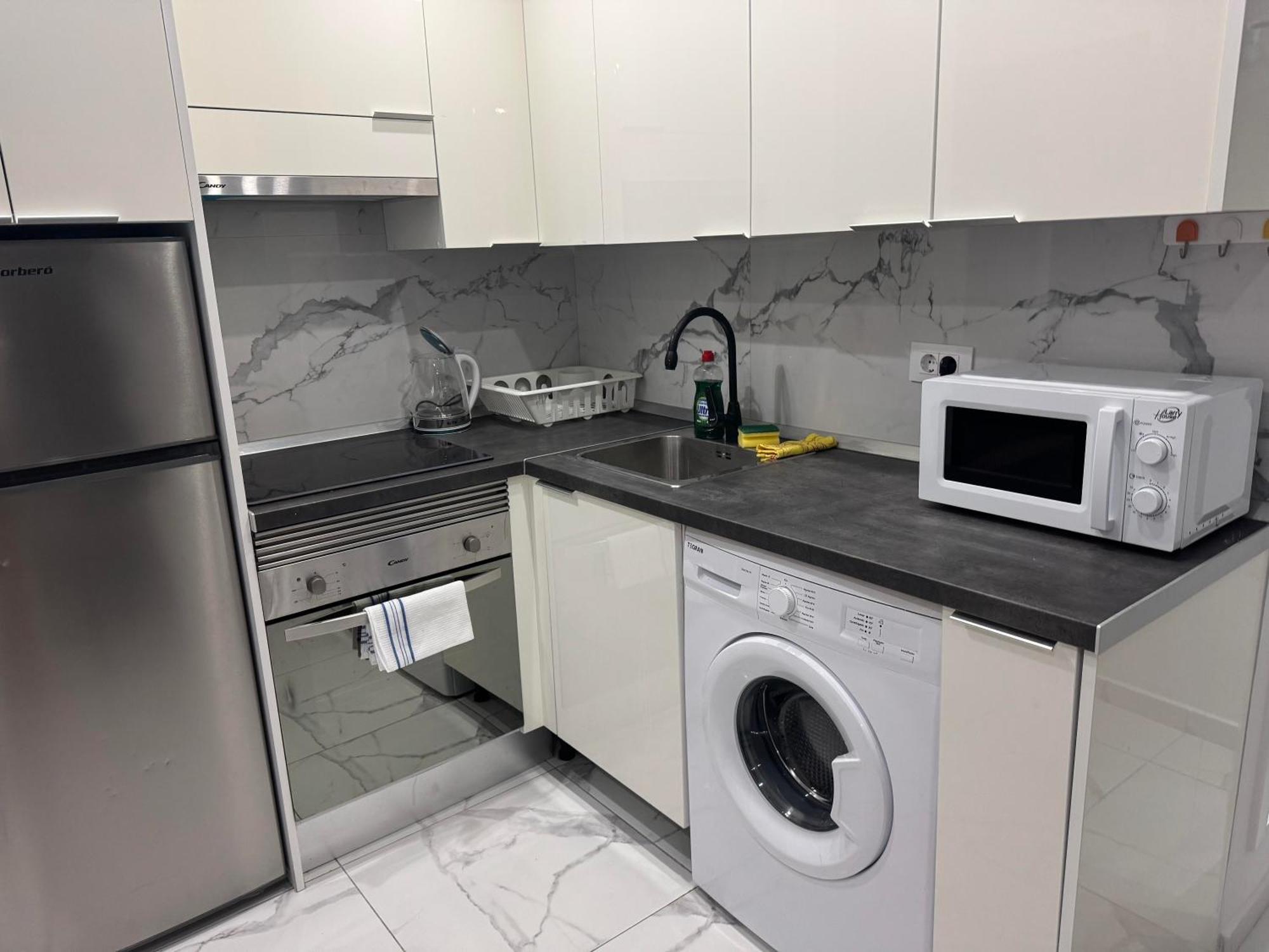Heart Of Los Cristianos Modern Apartment Close To The Sea In Tenerife Eksteriør billede